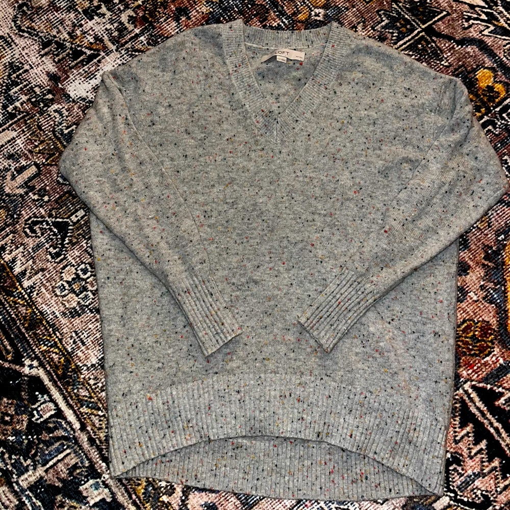 Gray Long Sleeve LOFT Petites Sweater with Multi-Colored Detail